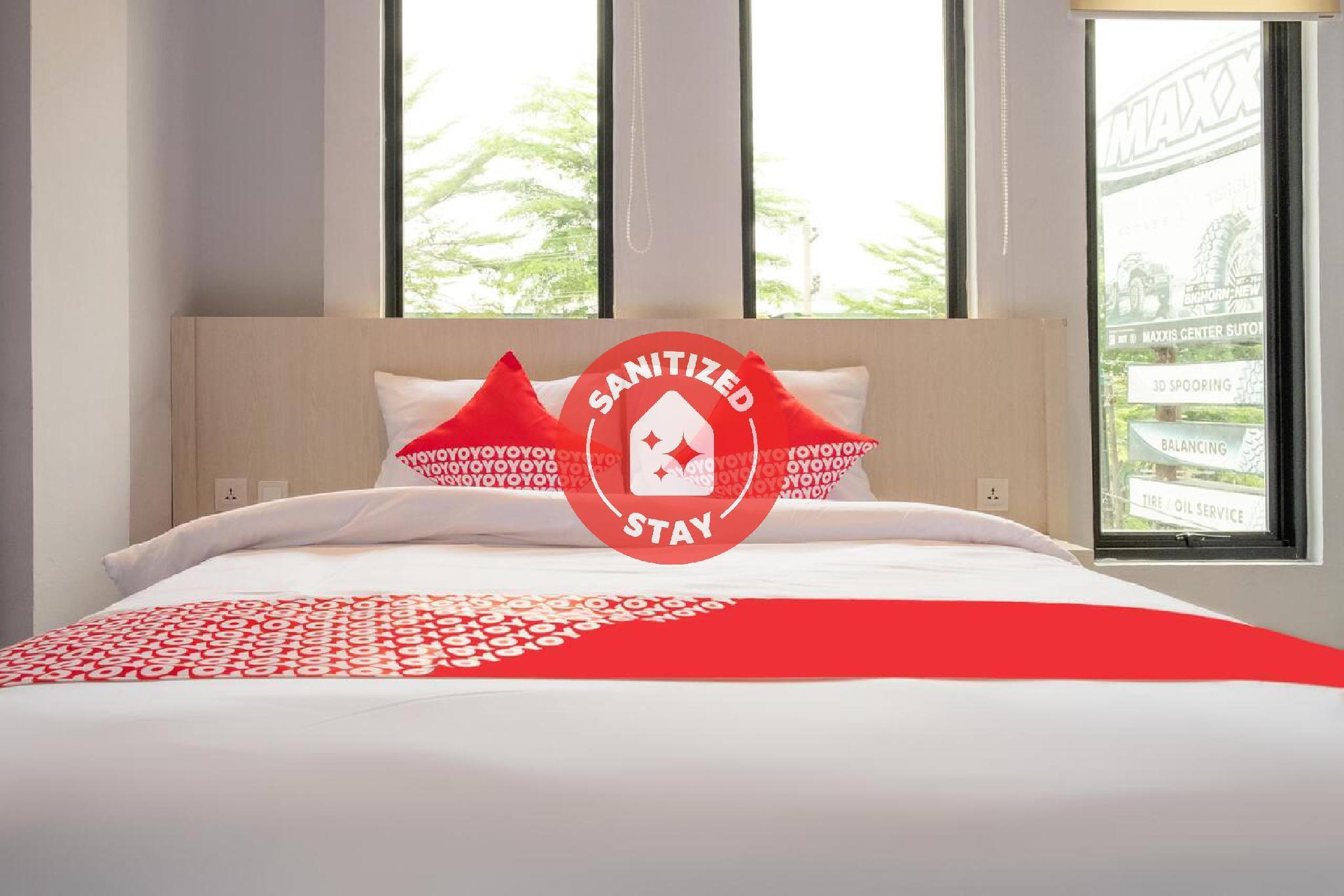 Super Oyo 3150 Theodore Homestay Medan Eksteriør billede